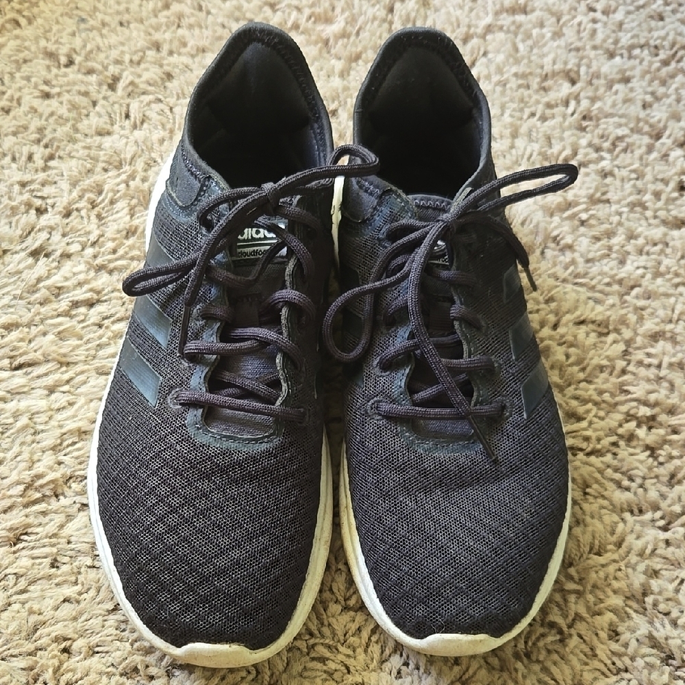 Adidas Memory Foam Cloud Foam Sneakers